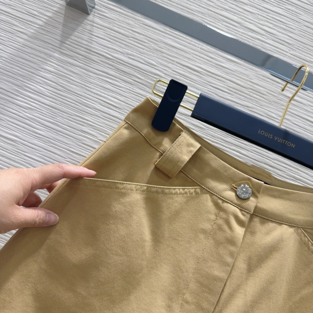 ルイヴィトン服 LOUIS VUITTON 2025新作 ショートパンツ