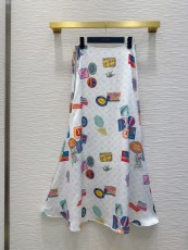 ルイヴィトン服 LOUIS VUITTON 2025新作 スカート