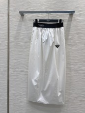 プラダ服 PRADA 2025新作 スカート