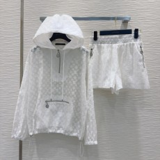ルイヴィトン服 LOUIS VUITTON 2025新作 セット