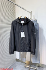 モンクレール服 MONCLER 2025新作 フード付きジャケット