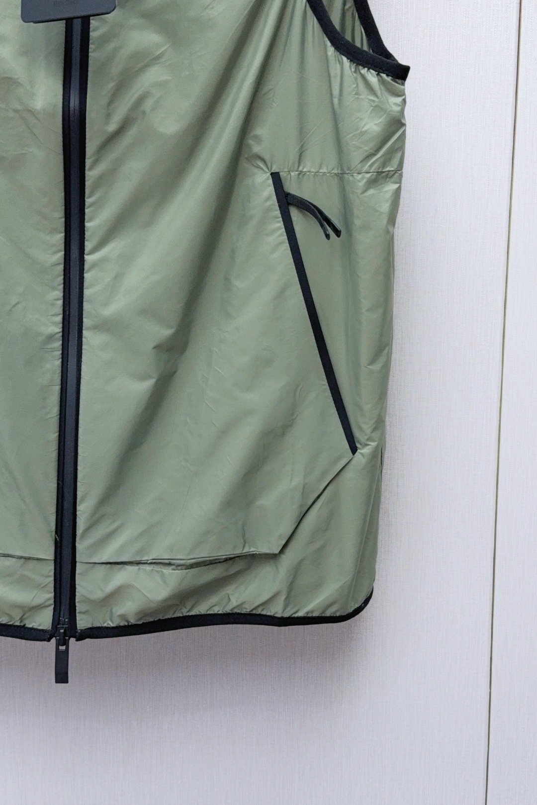 モンクレール服 MONCLER 2025新作 ベスト