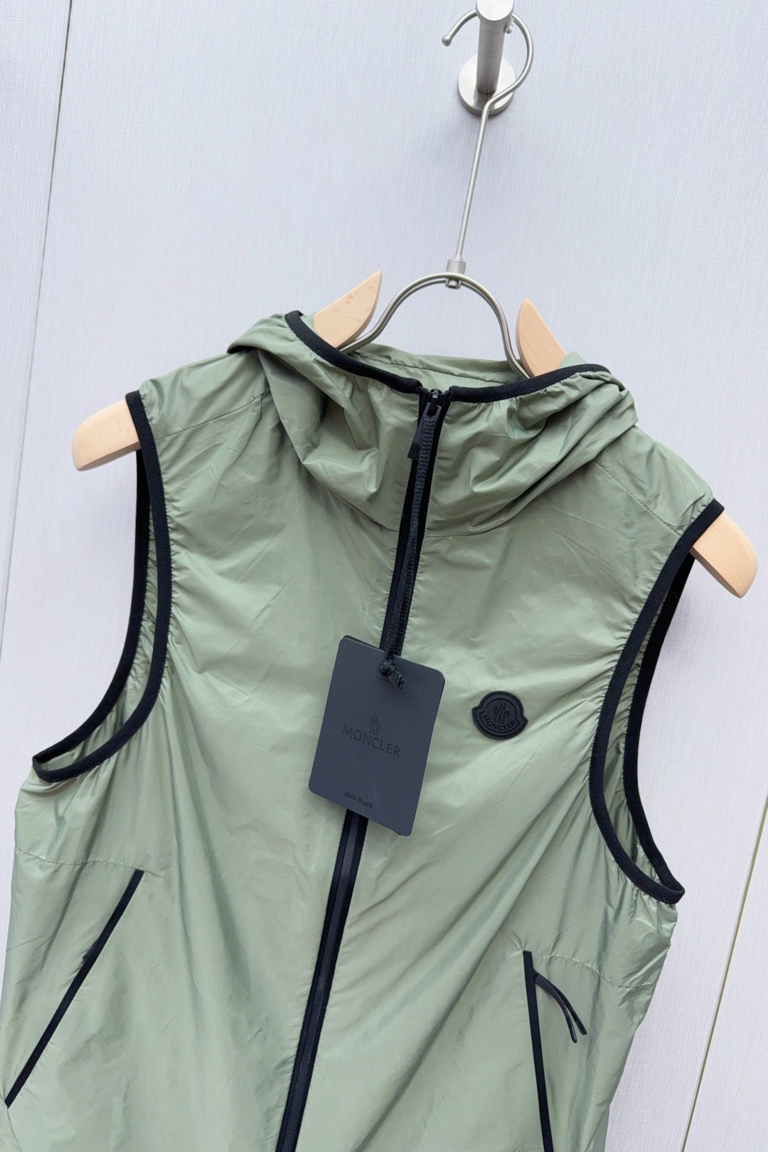モンクレール服 MONCLER 2025新作 ベスト