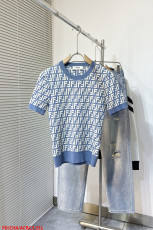 フェンディ服 FENDI 2025新作 半袖Tシャツ