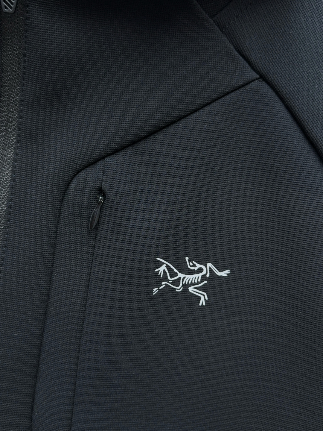 ARCTERYX服 ARCTERYX 2025新作 フード付きジャケット
