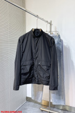 プラダ服 PRADA 2025新作 スタンドカラージャケット