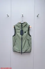 モンクレール服 MONCLER 2025新作 ベスト