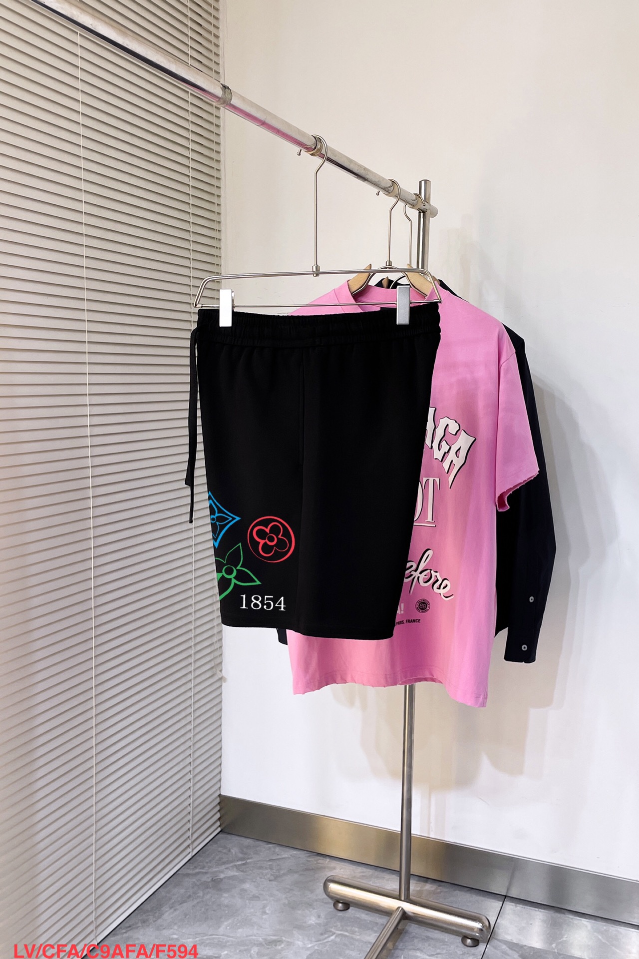 ルイヴィトン服 LOUIS VUITTON 2025新作 ショートパンツ