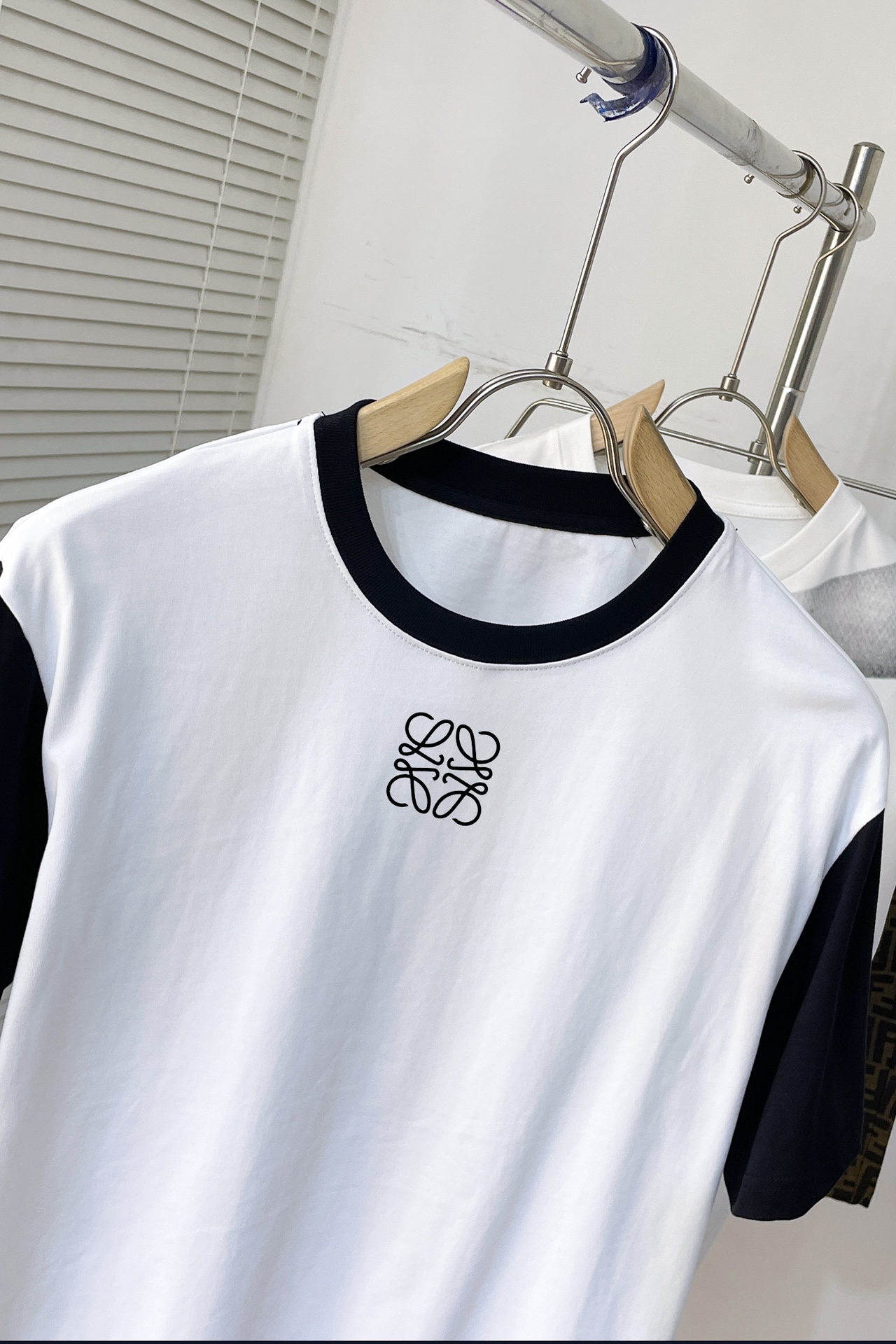 ロエベ服 LOEWE 2025新作 半袖Tシャツ