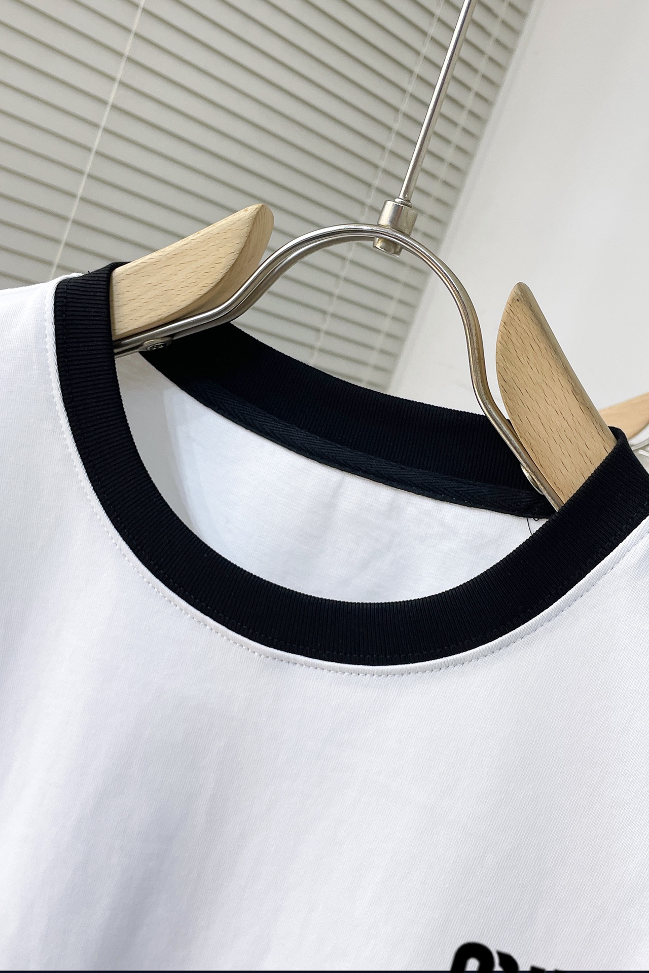 ミュウミュウ服 Miu Miu 2025新作 半袖Tシャツ