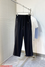 ルイヴィトン服 LOUIS VUITTON 2025新作 ズボン