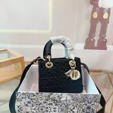 ディオールバッグ DIOR 2025新作 ハンドバッグ