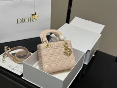 ディオールバッグ DIOR 2025新作 ハンドバッグ
