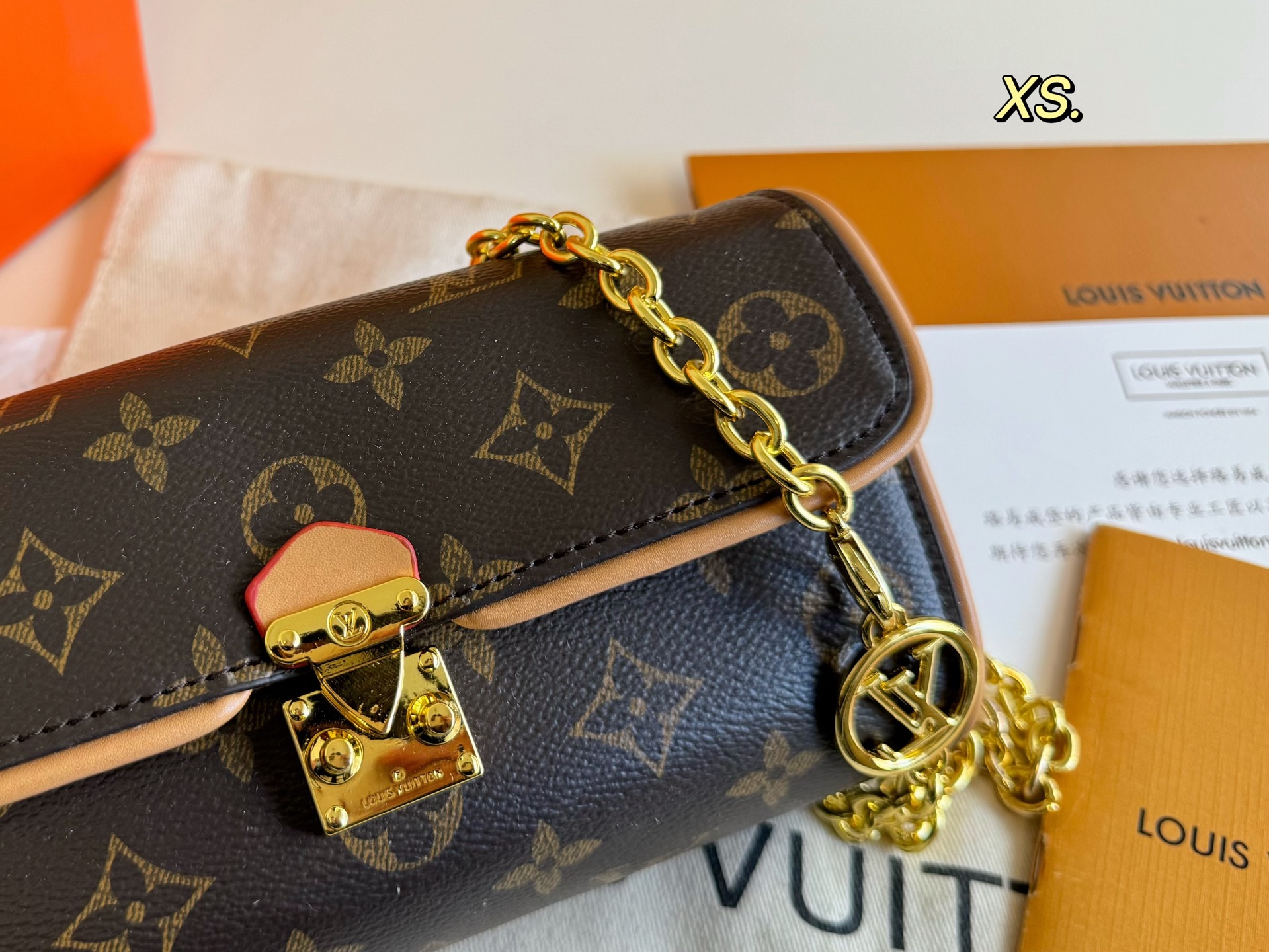 ルイヴィトンバッグ LOUIS VUITTON 2025新作 チェーンバッグ