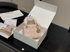 ディオールバッグ DIOR 2025新作 ハンドバッグ