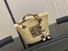 ロエベバッグ LOEWE 2025新作 トートバッグ