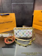 ルイヴィトンバッグ LOUIS VUITTON 2025新作 ショルダーバッグ
