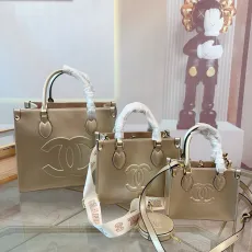シャネルバッグ CHANEL 2025新作 トートバッグ