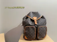 ルイヴィトンバッグ LOUIS VUITTON 2025新作 バックパック