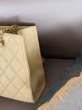 シャネルバッグ CHANEL 2025新作 トートバッグ