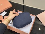 ミュウミュウバッグ Miu Miu 2025新作 バケットバッグ