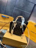 ルイヴィトンバッグ LOUIS VUITTON 2025新作 ハンドバッグ