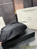 プラダバッグ PRADA 2025新作 ウェストポーチ