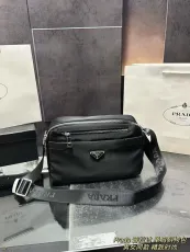 プラダバッグ PRADA 2025新作 ショルダーバッグ