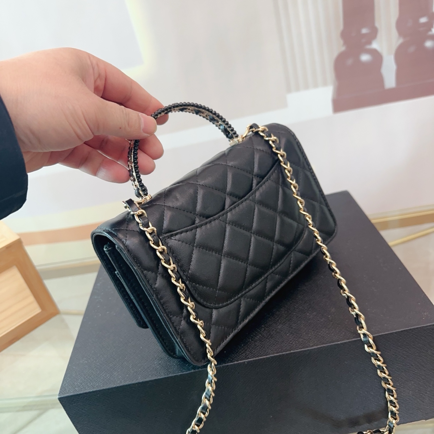 シャネルバッグ CHANEL 2025新作 チェーンバッグ