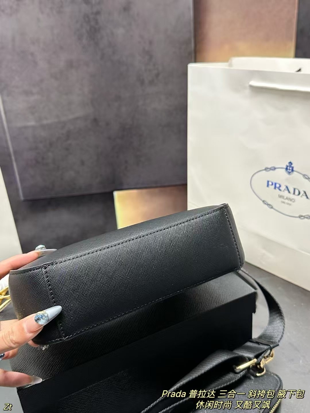 プラダバッグ PRADA 2025新作 ショルダーバッグ