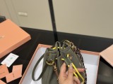 ミュウミュウバッグ Miu Miu 2025新作 バケットバッグ