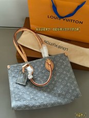 ルイヴィトンバッグ LOUIS VUITTON 2025新作 トートバッグ
