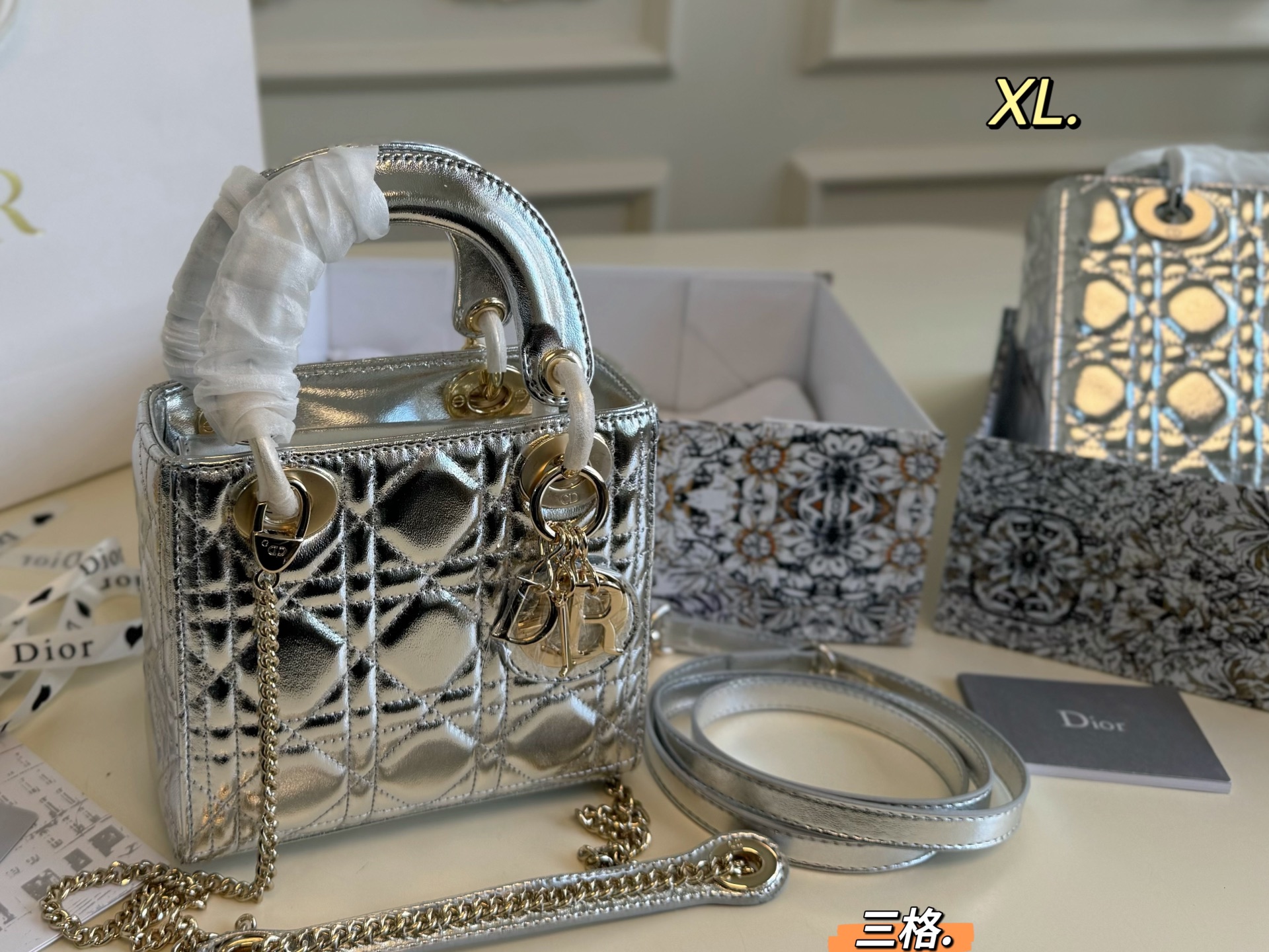 ディオールバッグ DIOR 2025新作 ハンドバッグ
