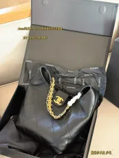 シャネルバッグ CHANEL 2025新作 ショルダーバッグ