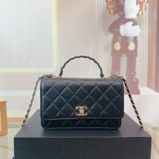 シャネルバッグ CHANEL 2025新作 チェーンバッグ