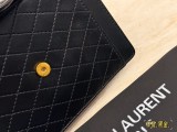 サンローランバッグ Yves Saint Laurent 2025新作 エンベロープバッグ