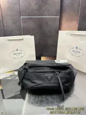 プラダバッグ PRADA 2025新作 ウェストポーチ