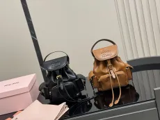 ミュウミュウバッグ Miu Miu 2025新作 バックパック