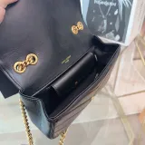 サンローランバッグ Yves Saint Laurent 2025新作 エンベロープバッグ
