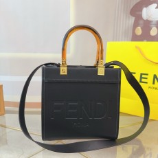 フェンディバッグ FENDI 2025新作 トートバッグ