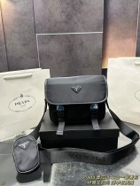 プラダバッグ PRADA 2025新作 メッセンジャーバッグ