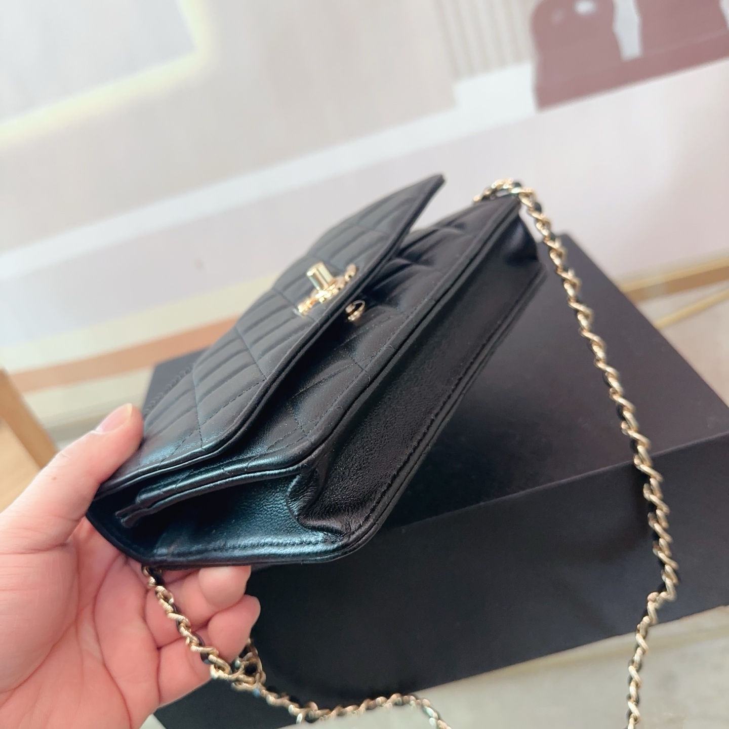 シャネルバッグ CHANEL 2025新作 チェーンバッグ