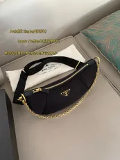 プラダバッグ PRADA 2025新作 ショルダーバッグ