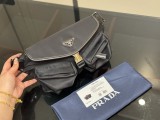 プラダバッグ PRADA 2025新作 ウエストバッグ