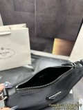 プラダバッグ PRADA 2025新作 ショルダーバッグ