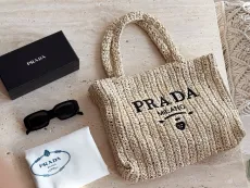 プラダバッグ PRADA 2025新作 トートバッグ