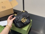 グッチバッグ GUCCI 2025新作 チェーンバッグ