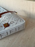 フェンディバッグ FENDI 2025新作 ハンドバッグ