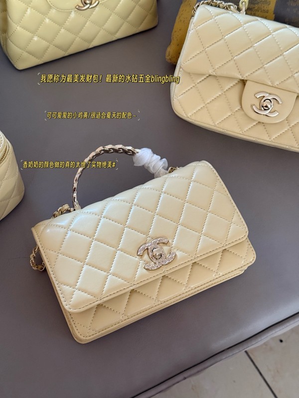 シャネルバッグ CHANEL 2025新作 チェーンバッグ