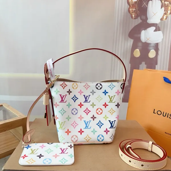 ルイヴィトンバッグ LOUIS VUITTON 2025新作 バケットバッグ